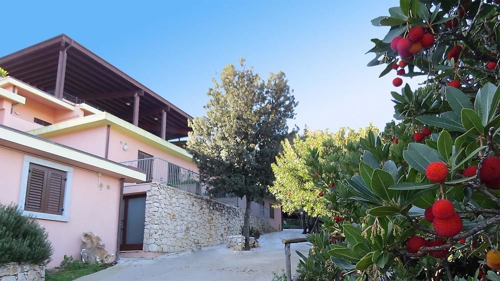 Hotel Ispinigoli