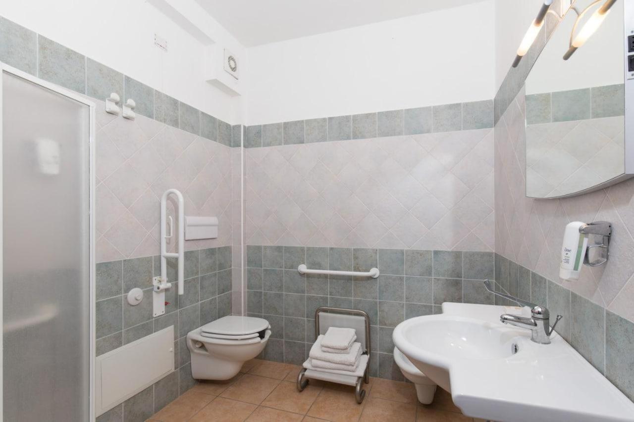 Hotel Ispinigoli